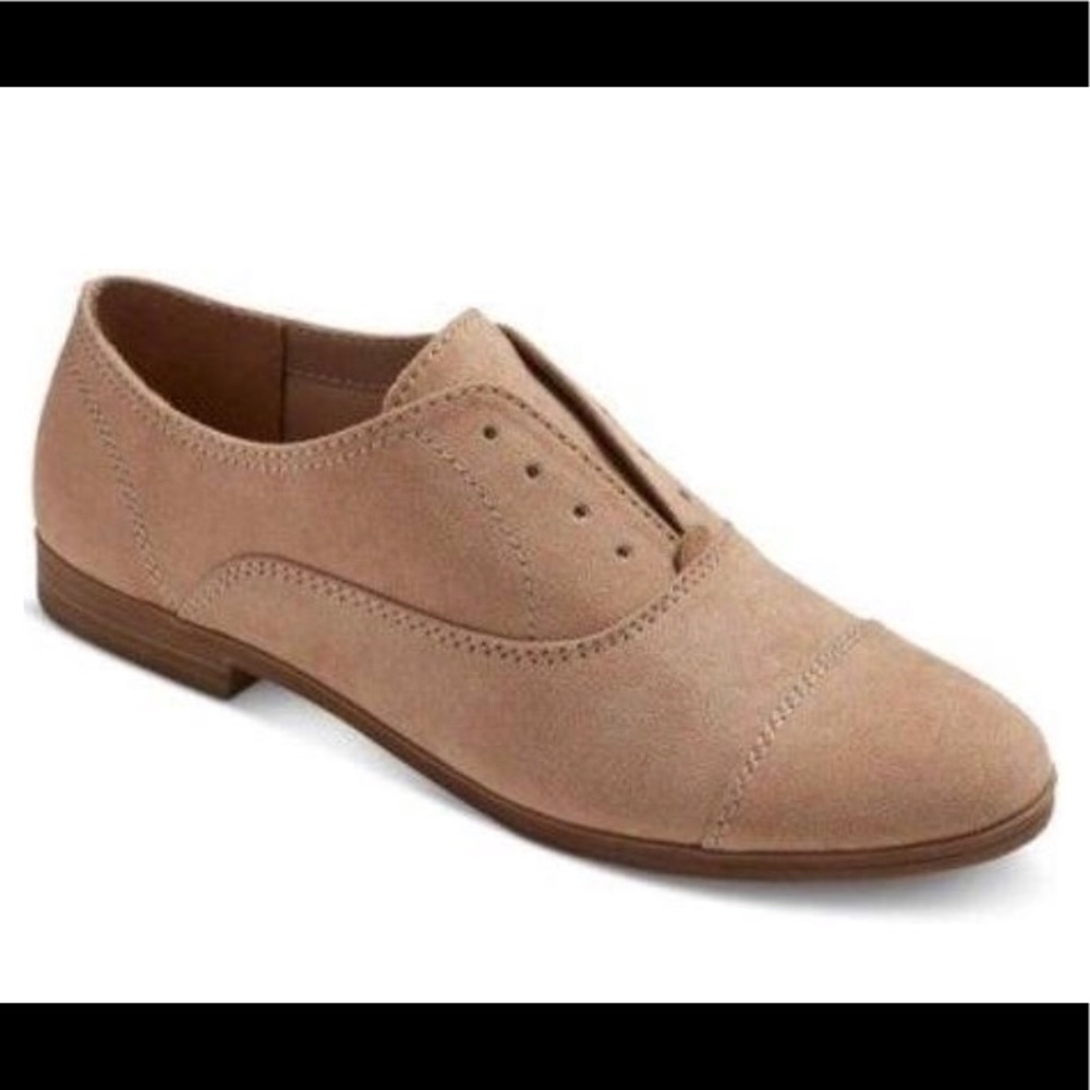 DV Oxfords